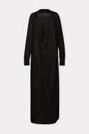 Vestido em Tricô Liso com Mangas e Decote Degagê