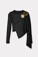 Blusa Drapeada Manga Longa de Tricô Broches Banqueta