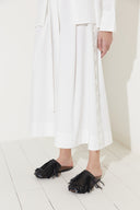 Calça Cropped Com Origamis Triangulares
