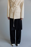 Blazer de Sarja Broches Banqueta