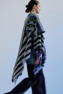 Poncho Jacquard Pé De Pavão