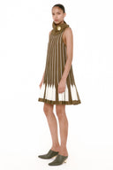 Vestido Curto Tricô Listras Com Gola Removível